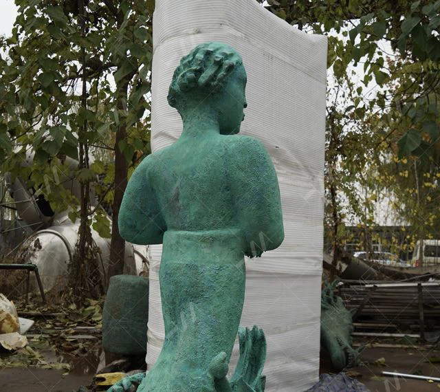 Customized Bronze Casting Figure Statue 04